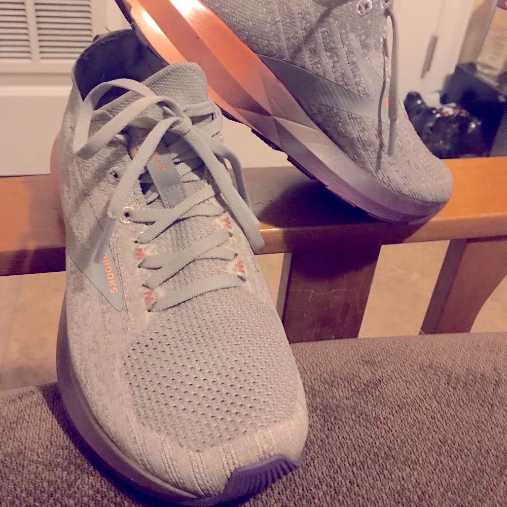 Brooks Levitate 3 Bedlam Women’s running shoes